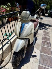 Piaggio Beverly 300i 2014-thumb-1