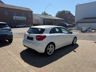 Mercedes-Benz A 180 2014 12/2014-thumb-4