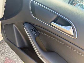 Mercedes-Benz A 180 2014 12/2014-thumb-17