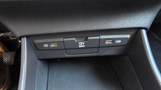 Hyundai Bayon 2024 1.2-87ps-premium!!-thumb-17