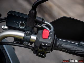 Suzuki V-Strom 650 XT 2018 3X ΒΑΛΙΤΣΕΣ 1ΧΕΡΙ BOOK SERVICE ΑΡΙΣΤΟ!-thumb-9