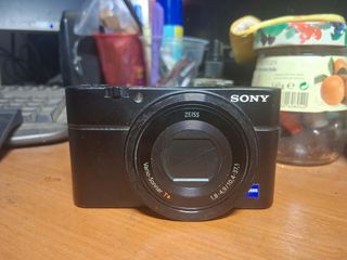 ΦΩΤΟΓΡΑΦΙΚΗ ΜΗΧΑΝΗ POCKET Sony RX100 20.2 MP 3.6 x Compact Digital Camera w/ Charger & Battery Work