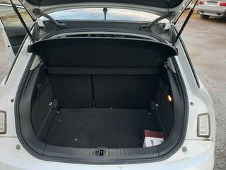 Audi A1 2013 Α1-thumb-3