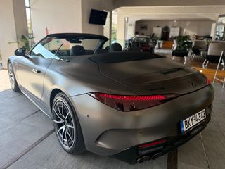 Mercedes-Benz SL 43 AMG 2023-thumb-17