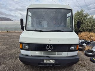 Κλούβα Mercedes-Benz 1990 709-thumb-1