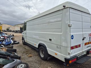 Κλούβα Mercedes-Benz 1990 709-thumb-18