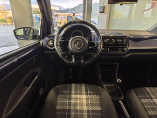 Volkswagen Up 2016 1.0 CLUB 5DR-thumb-14