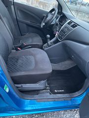 Suzuki Celerio 2016-thumb-11