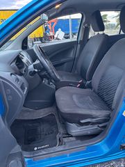 Suzuki Celerio 2016-thumb-12