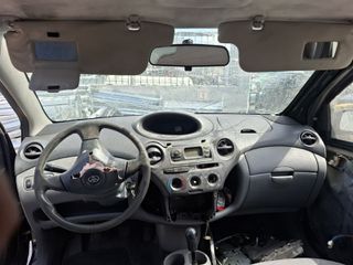 Ταμπλό Toyota Yaris '99 Προσφορά
