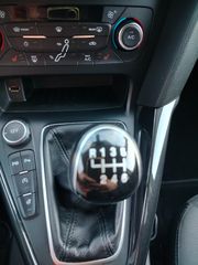 Ford Focus 2018 Titanium-thumb-13