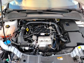 Ford Focus 2018 Titanium-thumb-22