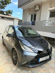 Toyota Aygo 2015 1.0 X-PLAY TOUCH
