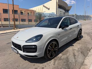 Porsche Cayenne 2022 Coupe Platinum edition e-Hybrid