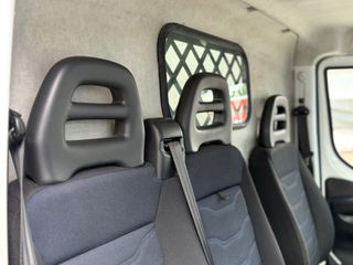 Κλούβα Iveco 2017 DAILY MAXI-L2H4-ΑΥΤΟΜΑΤΟ-CAMERΑ-ΜΕ ΡΑΜΠΑ ΠΙΣΩ-3ΘΕΣΙΟ-thumb-42