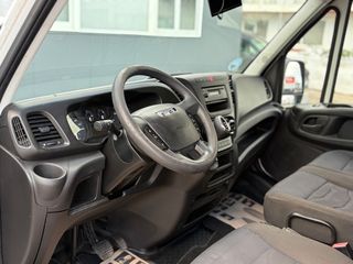 Κλούβα Iveco 2017 DAILY MAXI-L2H4-ΑΥΤΟΜΑΤΟ-CAMERΑ-ΜΕ ΡΑΜΠΑ ΠΙΣΩ-3ΘΕΣΙΟ-thumb-29