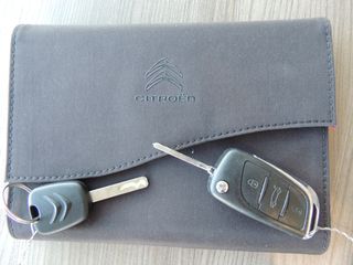 Citroen C4 2016 1.2 e-THP Millenium όλα τα service / Navi / Klima /αριστο-thumb-73