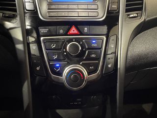 Hyundai i 30 2017 ΙΔΙΩΤΗΣ PASSION BLUE 5ΠΛΗ ΕΓΓΥΗΣΗ & 5 ΧΡΟΝΙΑ ΔΩΡΕΑΝ SERVICE!-thumb-28