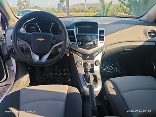 Chevrolet Cruze 2009 SUPERCARS XANIA-thumb-5