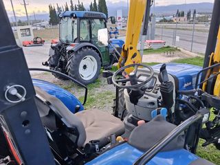 Τρακτέρ New Holland 2014 T4020-thumb-3