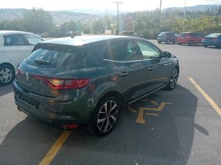Renault Megane 2018 1.3 TCe BOSE-Edition-Άριστο-thumb-4