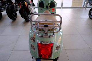 Vespa GTS 300 2020 VESPA GTS 300-thumb-14