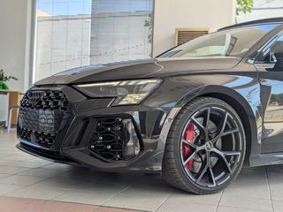 Audi RS3 2022 SPORTBACK-thumb-3