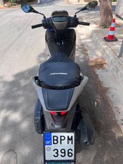 Piaggio Medley 150 2023-thumb-3