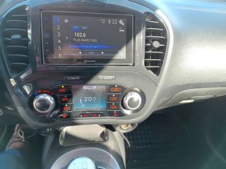 Nissan Juke 2011-thumb-10