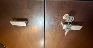 Γραφειο χειροποίητο wenge μασιφ με ντουλαπι-thumb-6