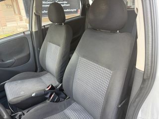 Opel Corsa 2006-thumb-6