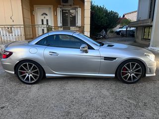 Mercedes-Benz SLK 200 2011-thumb-4