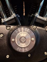 Harley Davidson XL 883 N Sportster IRON 2017-thumb-8