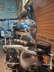 Harley Davidson ROAD KING 2019-thumb-6
