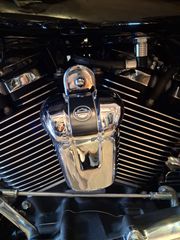 Harley Davidson ROAD KING 2019-thumb-30