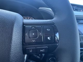 Pickup - Αγροτικό Toyota 2022 *HILUX 2.4D 4X4 Advance *ΕΛΛΗΝΙΚΗΣ ΑΝΤ*ΔΙΠΛΟΚΑΜΠΙΝΟ*SERVICE-thumb-26