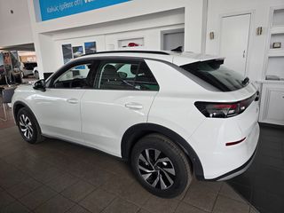 Volkswagen T-Roc 2026-thumb-3