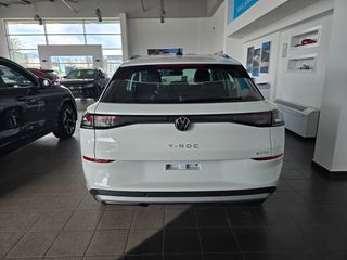 Volkswagen T-Roc 2026-thumb-4