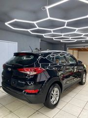 Hyundai Tucson 2017 1.7 CRDI EURO 6!-thumb-3