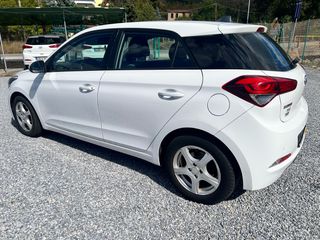 Hyundai i 20 2016-thumb-4