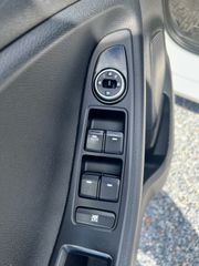 Hyundai i 20 2016-thumb-5