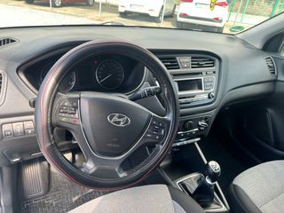 Hyundai i 20 2016-thumb-7