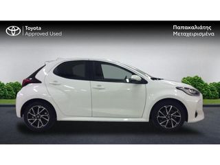Toyota Yaris 2023 ACTIVE PLUS-thumb-5