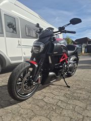 Ducati Diavel 2017 CARBON