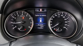 Nissan Qashqai 2018 DIG-T Unique Edition EURO 6 116HP-thumb-13