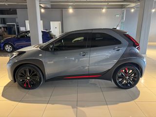 Toyota Aygo (X) 2023 UNDERCOVER-thumb-2