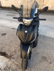 Piaggio Beverly 300 2022 300hpe-thumb-2