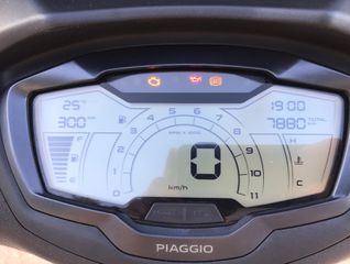 Piaggio Beverly 300 2022 300hpe-thumb-8