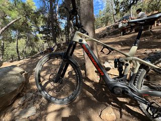 Downhill - Enduro - Trail Mondraker 2024 Crafty Carbon R