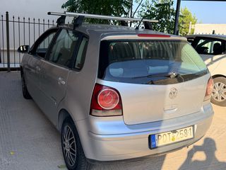 Volkswagen Polo 2008-thumb-1